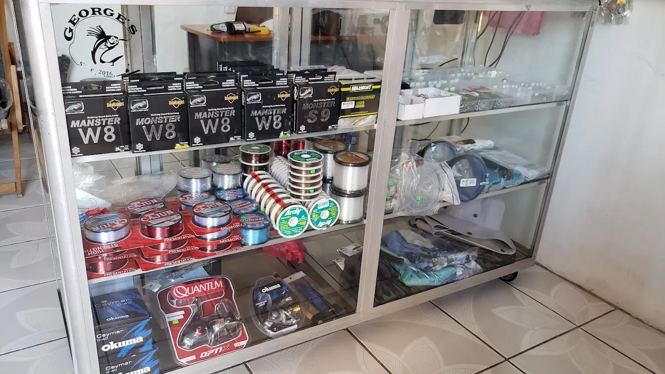 Interior de la tienda de pesca en Rivas, foto 4